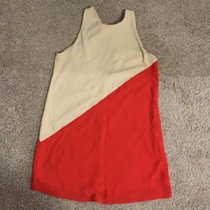 Chiffon two toned midi dress.